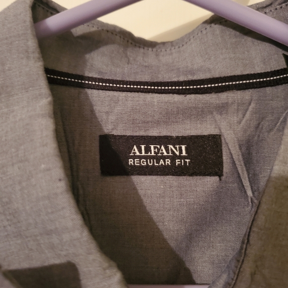 Alfani Regular Fit Short Sleeve Dress Shirt Sz M Color Gray w/Black accents - Picture 3 of 4